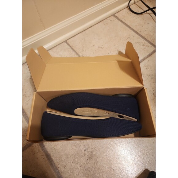 Vivaia "Tamia 2.0" Roundtoe Flats in Navy Blue Size 42 US 10.5 - Picture 11 of 11